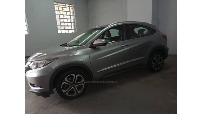 HONDA - HR-V - 2015/2016 - Cinza - R$ 83.000,00