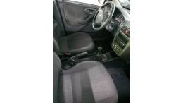 CHEVROLET - CORSA - 2008/2009 - Cinza - R$ 30.000,00