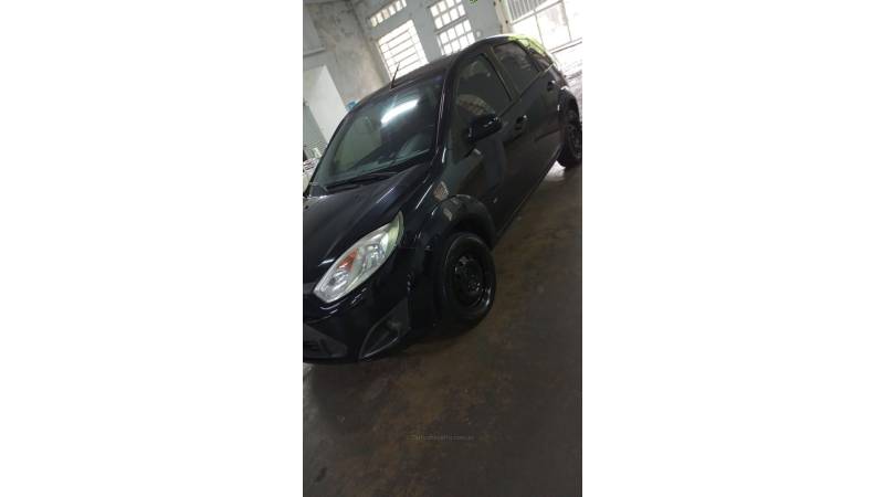 FORD - FIESTA - 2012/2013 - Preta - R$ 32.000,00