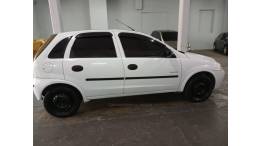 CHEVROLET - CORSA - 2008/2008 - Branca - R$ 26.000,00