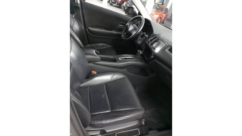 HONDA - HR-V - 2015/2016 - Cinza - R$ 83.000,00