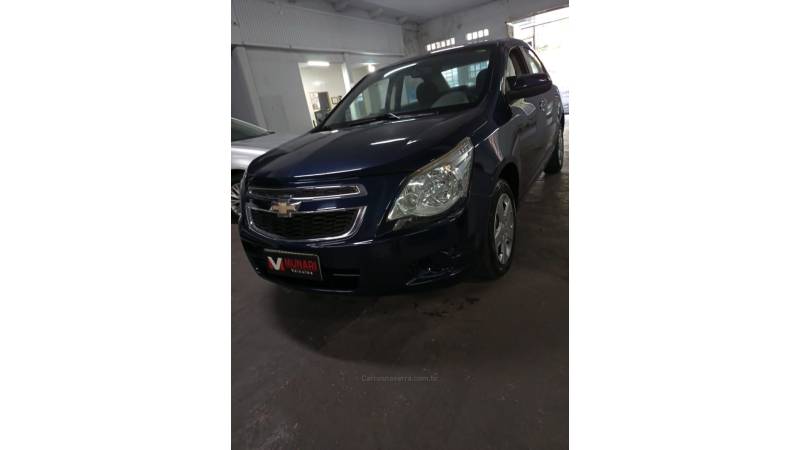 CHEVROLET - COBALT - 2014/2015 - Azul - R$ 42.000,00
