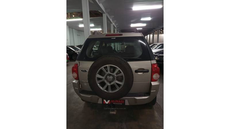 FORD - ECOSPORT - 2010/2011 - Prata - R$ 33.000,00