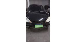 FORD - FOCUS - 2006/2007 - Preta - R$ 21.000,00