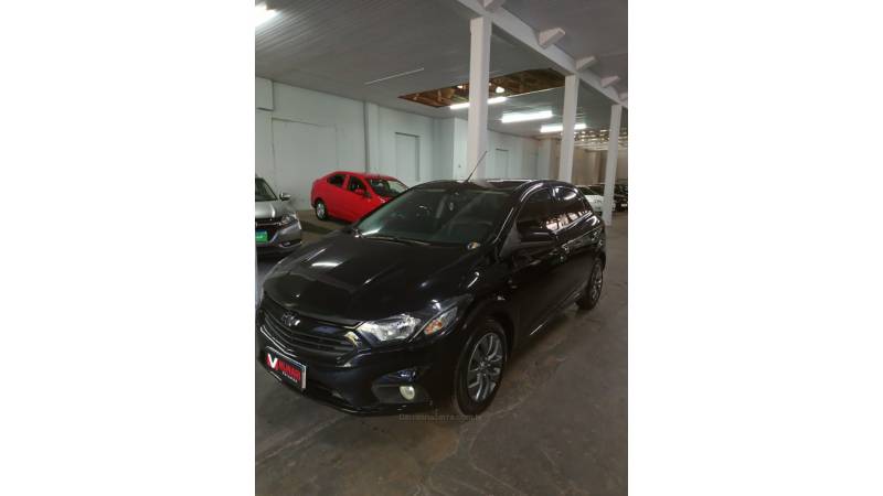 CHEVROLET - ONIX - 2021/2021 - Preta - R$ 55.000,00