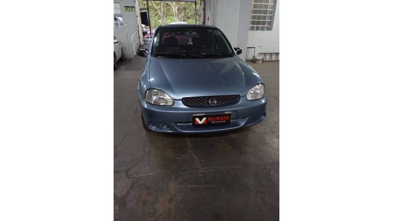 CHEVROLET - CORSA - 2000/2001 - Azul - R$ 13.000,00