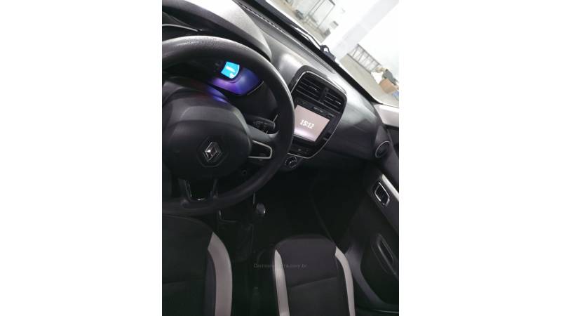 RENAULT - KWID - 2018/2019 - Branca - R$ 41.000,00