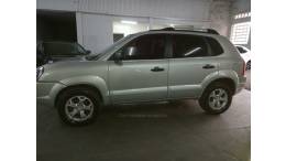 HYUNDAI - TUCSON - 2011/2012 - Prata - R$ 45.000,00