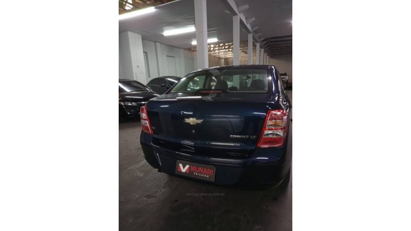 CHEVROLET - COBALT - 2014/2015 - Azul - R$ 42.000,00