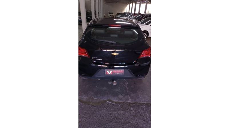 CHEVROLET - ONIX - 2019/2019 - Preta - R$ 66.000,00