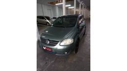 VOLKSWAGEN - FOX - 2008/2009 - Cinza - R$ 26.000,00