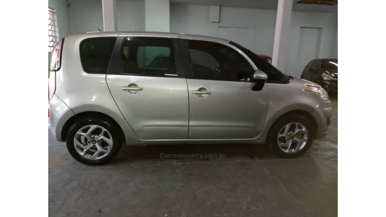 CITROËN - C3 PICASSO - 2013/2013 - Prata - R$ 30.000,00