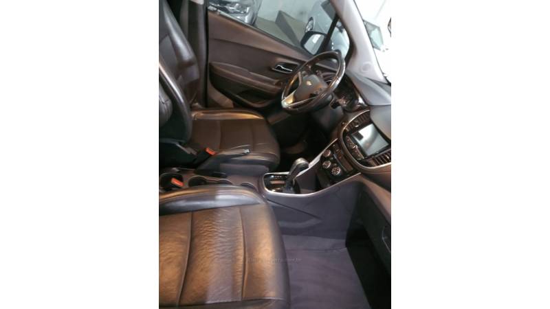 CHEVROLET - TRACKER - 2019/2019 - Cinza - R$ 89.000,00