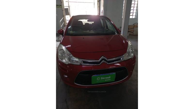 CITROËN - C3 - 2012/2013 - Vermelha - R$ 36.000,00